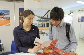 ��Щ�˿��԰������������ǩ֤��